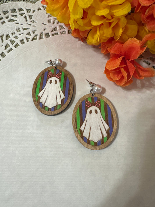 Spooky Wood Ghosts