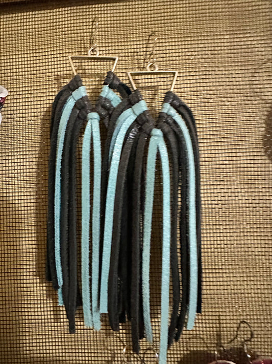 Black and turquoise fringe